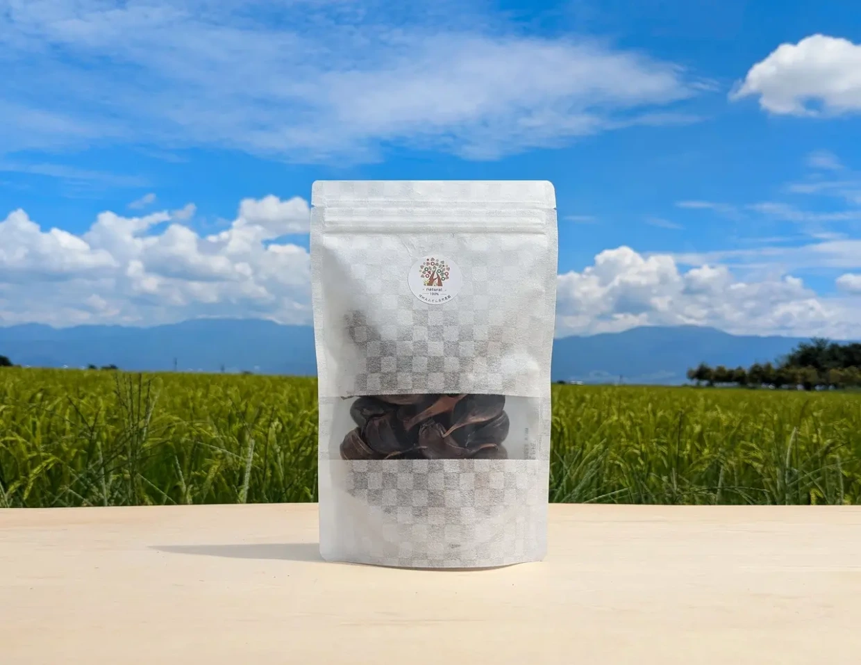 ホワイト六片で造った黒ニンニク 150g ＜送料無料＞